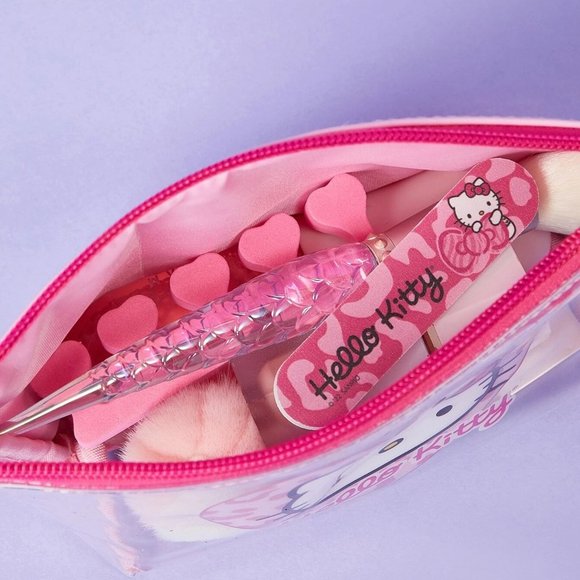 Hello Kitty Limited Edition Graphic Portable Makeup Bag - Picture 6 of 6